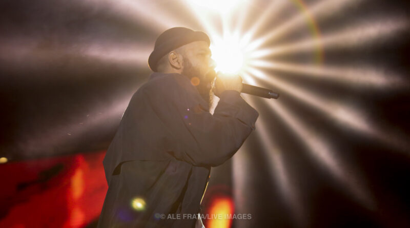 Robert Plant, The xx, Paralamas e BaianaSystem encabeçam o C6 Fest 2026