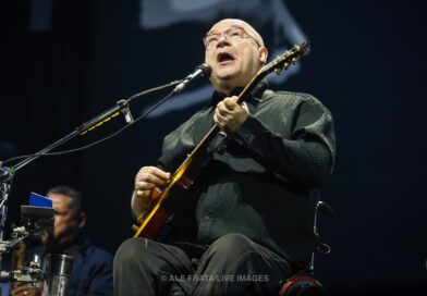Os Paralamas do Sucesso celebram 40 anos com apresentação espetacular em São Paulo