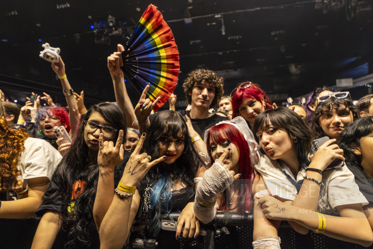 Pierce The Veil apresenta turnê mundial em São Paulo