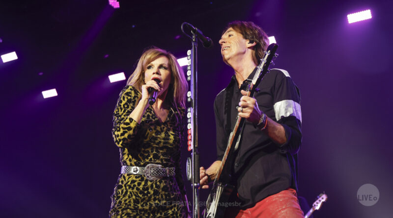 Nova fase e clássicos eternos: Roxette emociona em show de retorno ao Brasil