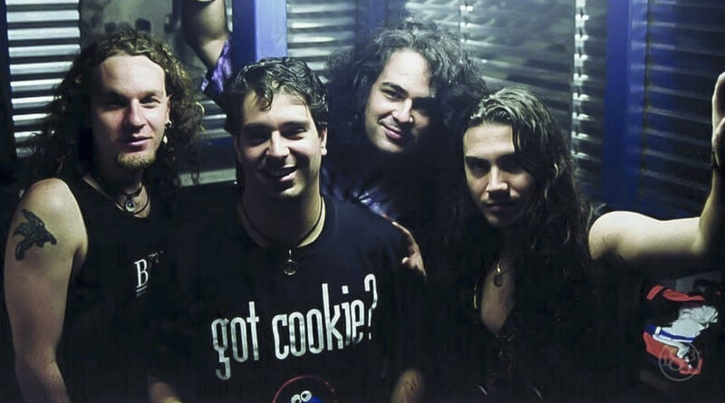 Álbum de estreia do 1853 completa 25 anos do lançamento, neste 08 de abril